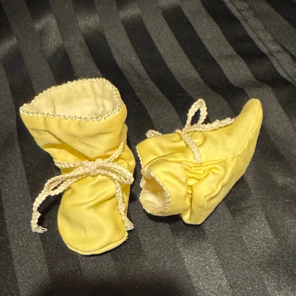 Baby BOOTEE by PATEE from the 1960’s- Yellow